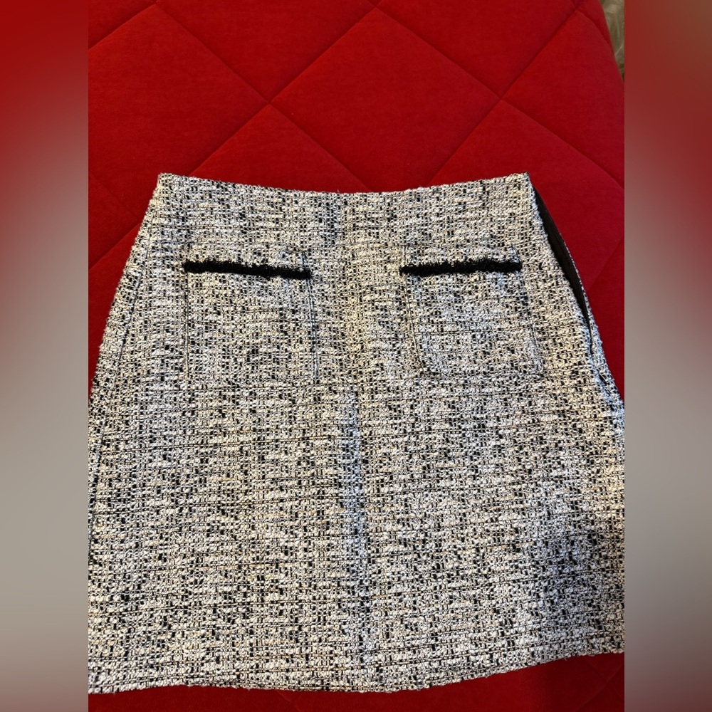 LOFT Black and White Tweed Pencil Skirt